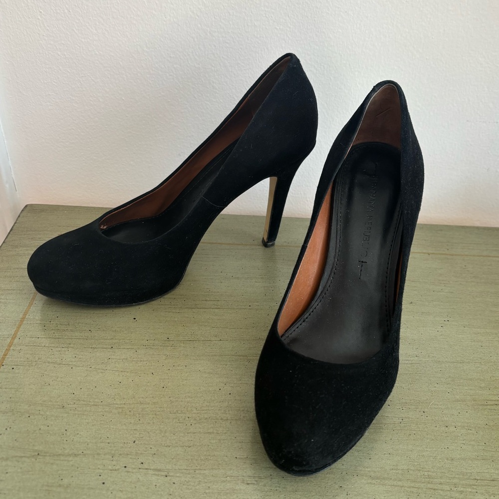 Banana Republic Black Suede Women's Heels